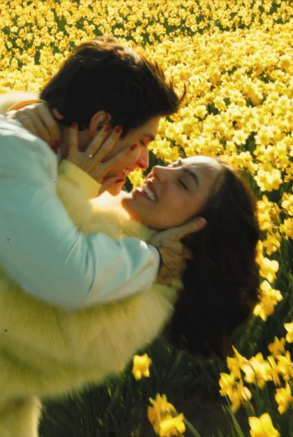 В поле нарциссов