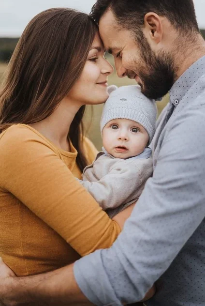 Семья в поле