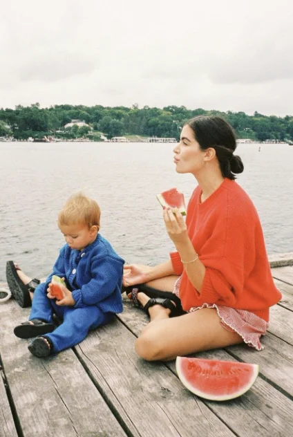 На деревянном причале