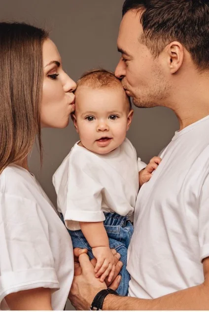 Студия в белом