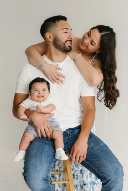 Студия в белом