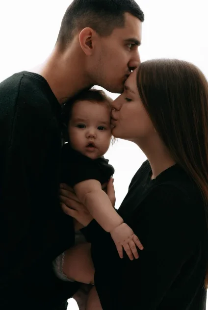 Студия в чёрном