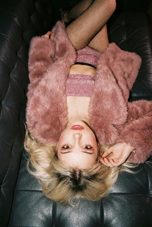 Розовый гламур